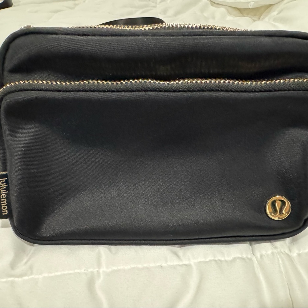 lululemon athletica Black Crossbody Bag with Durable Design